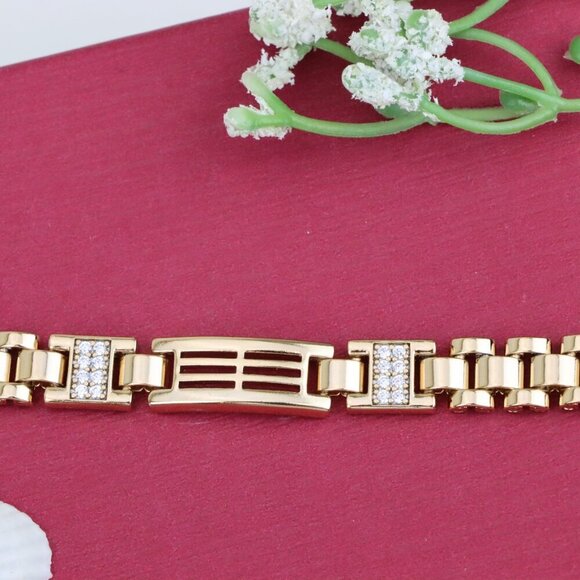 "Elegant Rose Gold Bracelet with Pave Accents and Geometric Design, XPBL0938 - Picture 11 of 13